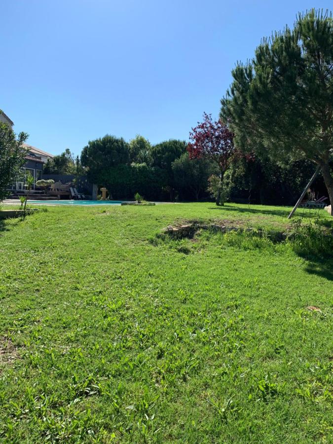 Le Jardin De Lacoste Narbonne Luaran gambar